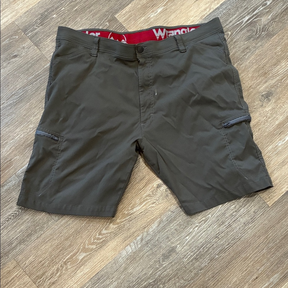 Wrangler Men's Olive Hybrid Cargo Shorts with Red Branded Waistband